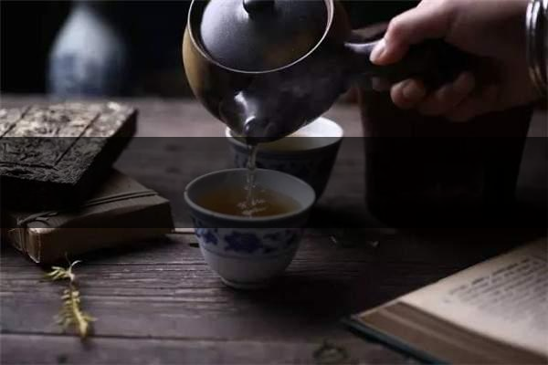 走入茶中，泡出自我-1