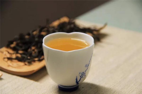 “茶無(wú)完茶”每款茶應(yīng)有一個(gè)缺點(diǎn)！