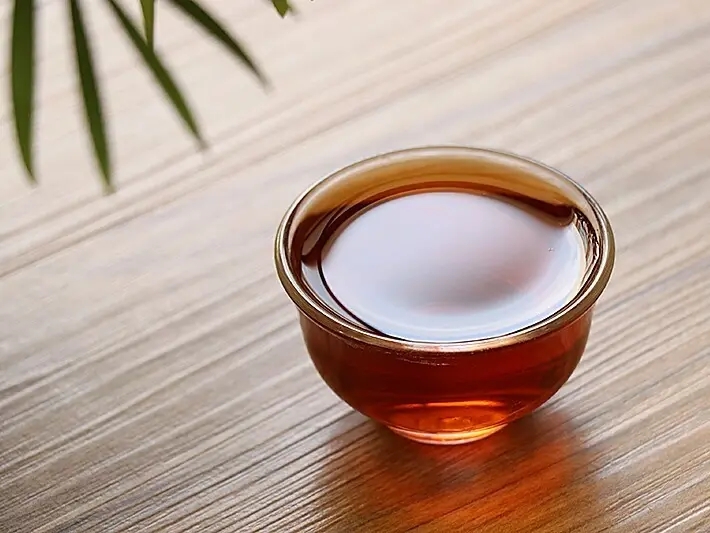 長(zhǎng)期喝普洱茶的人，都怎么樣了？為你總結(jié)：或可得到3個(gè)好處