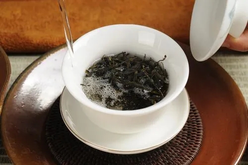 普洱茶怎么泡？原來熟茶和生茶泡法不一樣，浪費了多少茶葉