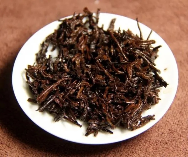 怎樣從茶香來辨認普洱茶的好壞？