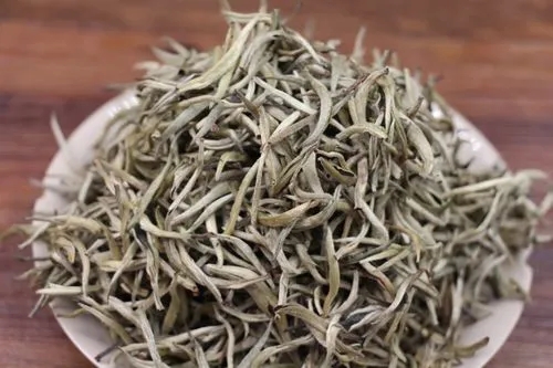 云南景谷大白茶，月光白