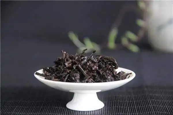 判斷普洱茶是不是好料，只看一個(gè)地方！