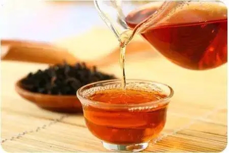 喝茶有什么好處？?jī)H茶多酚其中一項(xiàng)，茶多糖就有想像不到的好處之多……