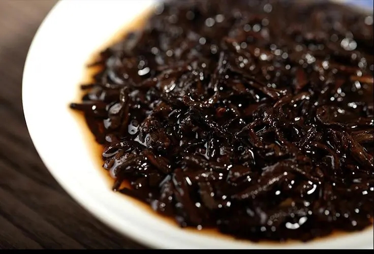 遇到原料純正、性價比高的易武熟茶，算是個小概率事件了