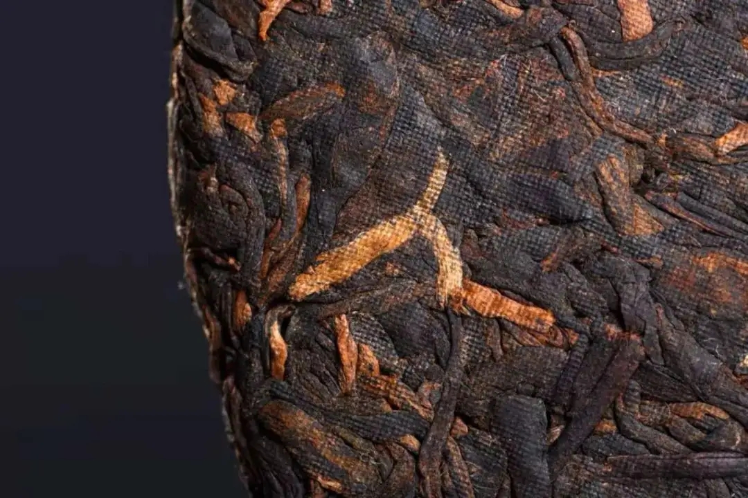 易武熟茶，當屬易武地道發(fā)酵