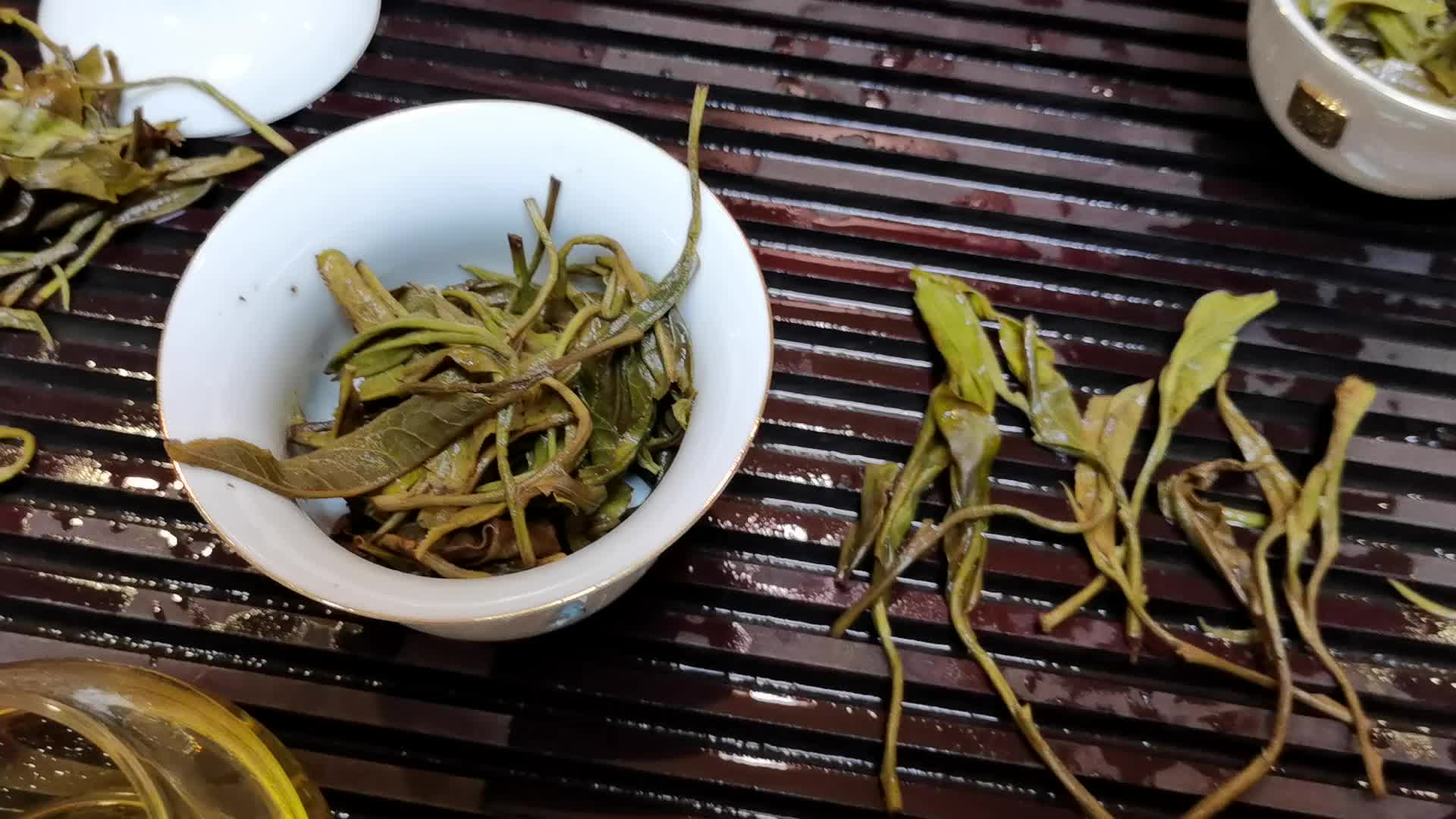 2023年多依樹(shù)古樹(shù)春茶特點(diǎn)是什么 ？